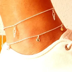 Tobillera de alas de plata
